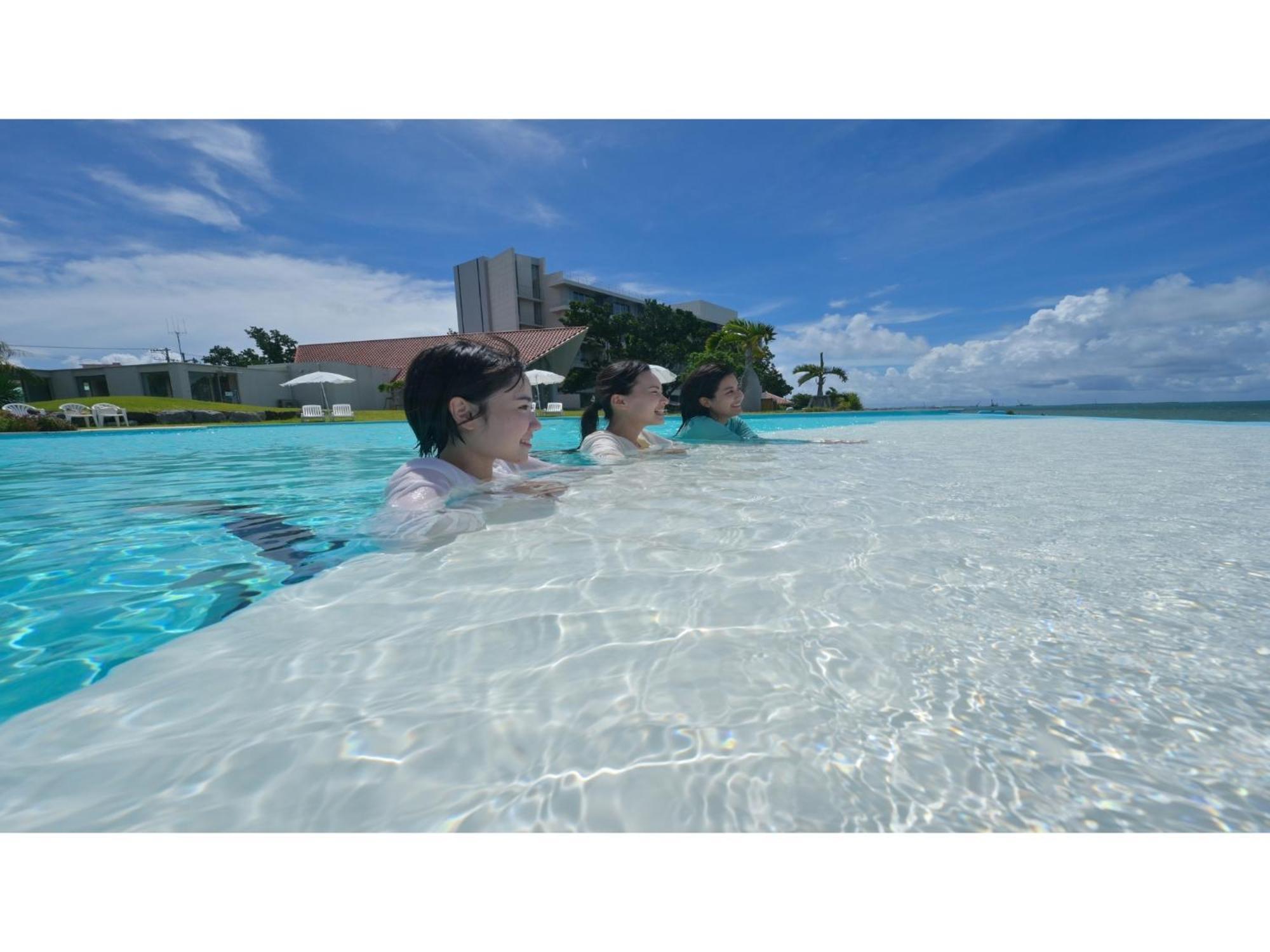 Beach Hotel Sunshine Ishigakijima - Vacation Stay 95038V Ishigaki  Buitenkant foto